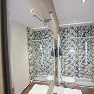 Camera deluxe con letto queen size